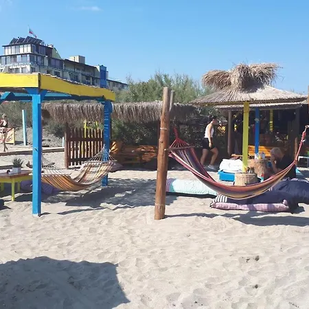Apartmán Апартамент Рени Pomorie